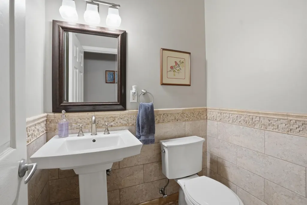 1810 Hickory Bark Lane Bloomfield Hills City MI 48304