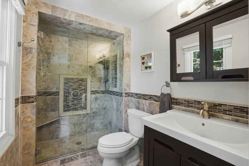 1810 Hickory Bark Lane Bloomfield Hills City MI 48304