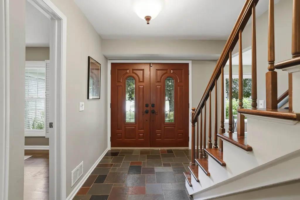 1810 Hickory Bark Lane Bloomfield Hills City MI 48304