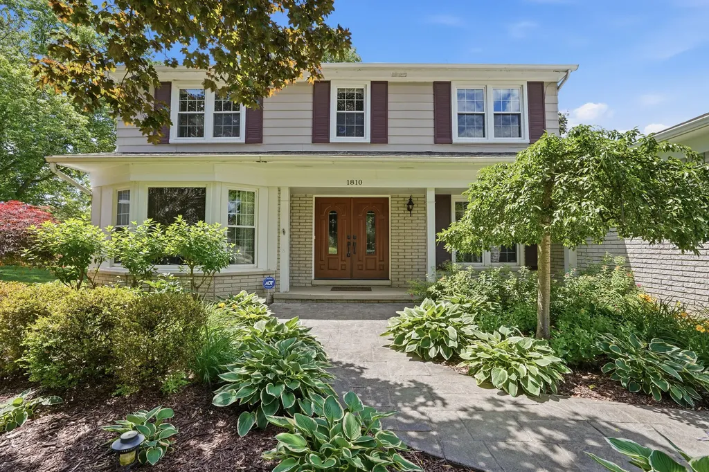 1810 Hickory Bark Lane Bloomfield Hills City MI 48304
