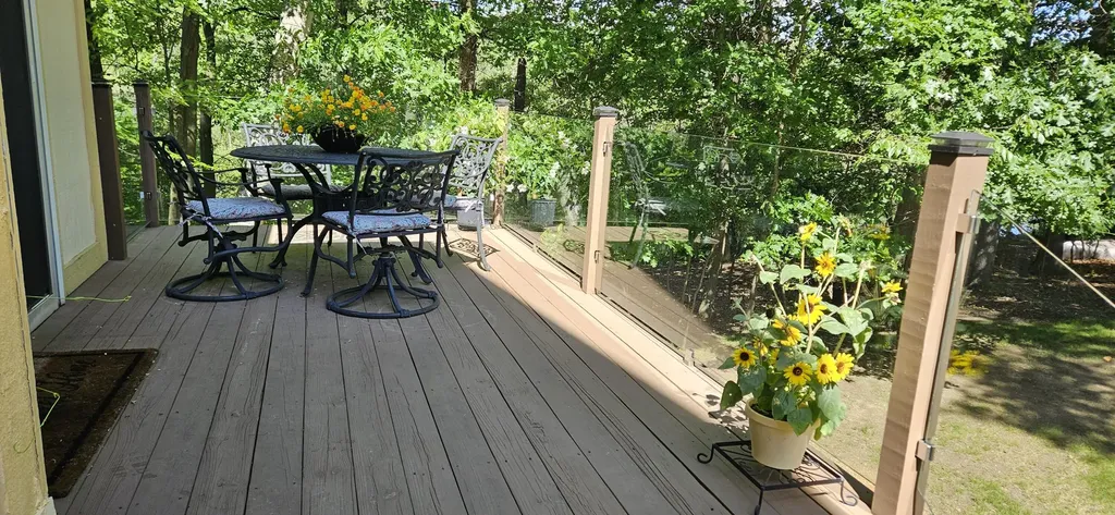 8690 Scenic Bluff Lane White Lake Charter Township MI 48386