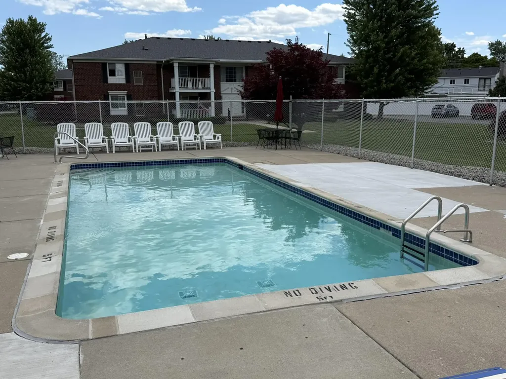 1749 Monticello Street Trenton City MI 48183