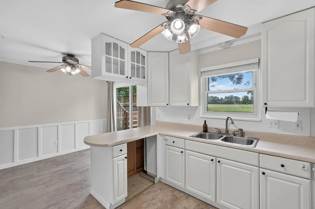 3371 Van Vleet Road Clayton Charter Township MI 48473