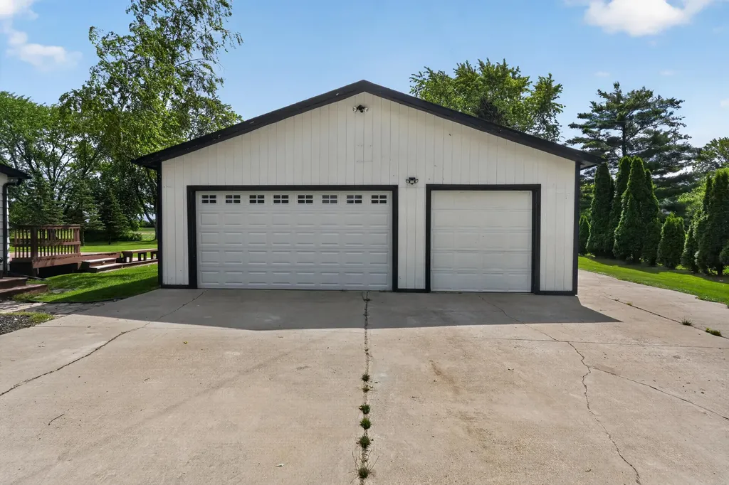 3371 Van Vleet Road Clayton Charter Township MI 48473