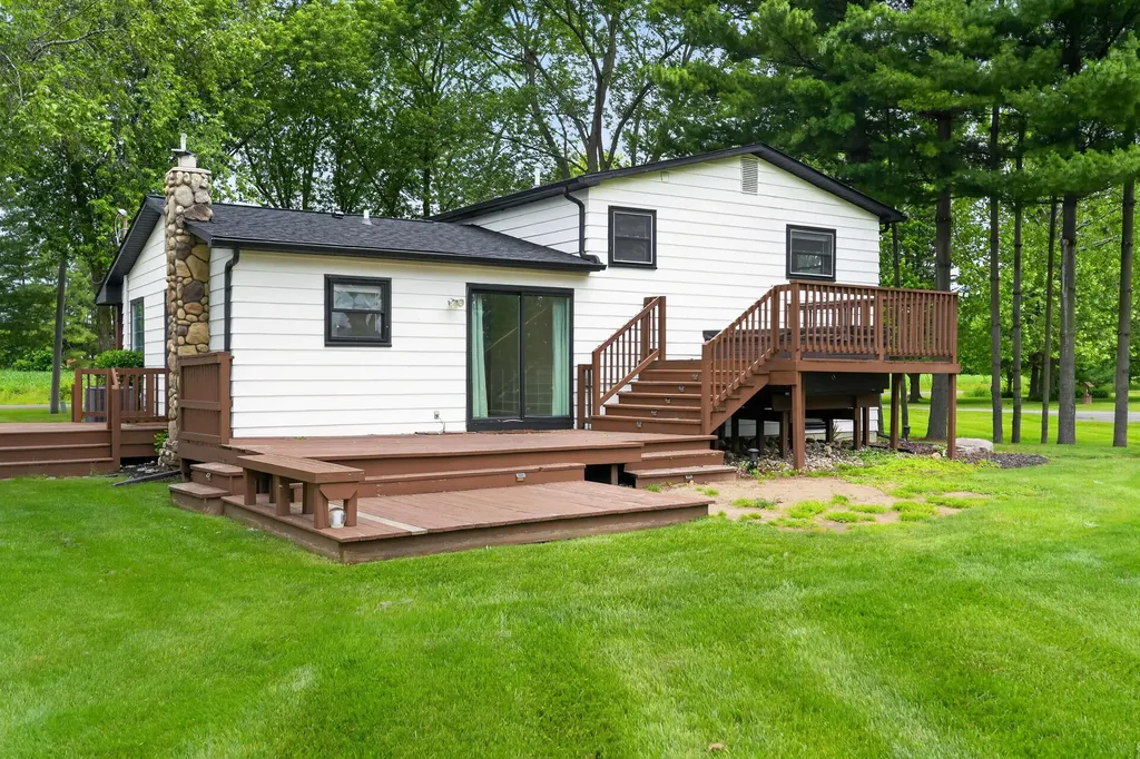3371 Van Vleet Road Clayton Charter Township MI 48473