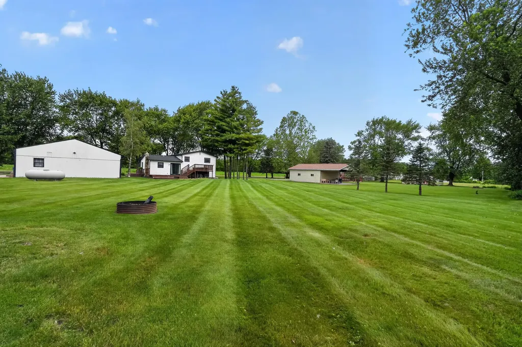 3371 Van Vleet Road Clayton Charter Township MI 48473