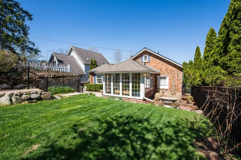 13756 Rustic Drive Dexter Township MI 48137