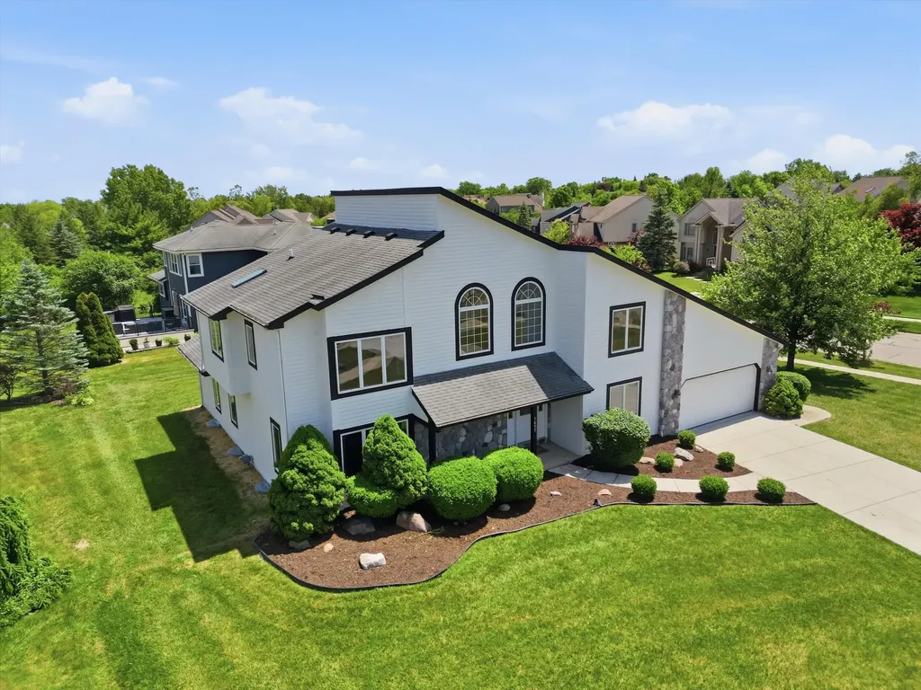 1657 Wake Robin Court Scio Township MI 48103