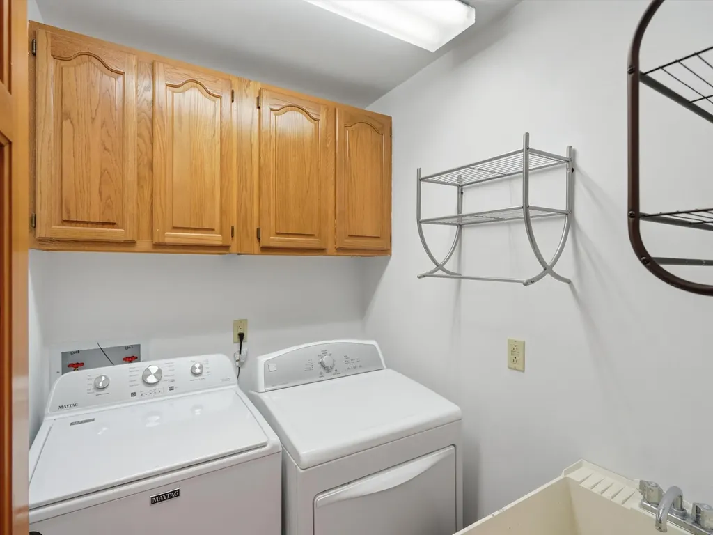 1657 Wake Robin Court Scio Township MI 48103