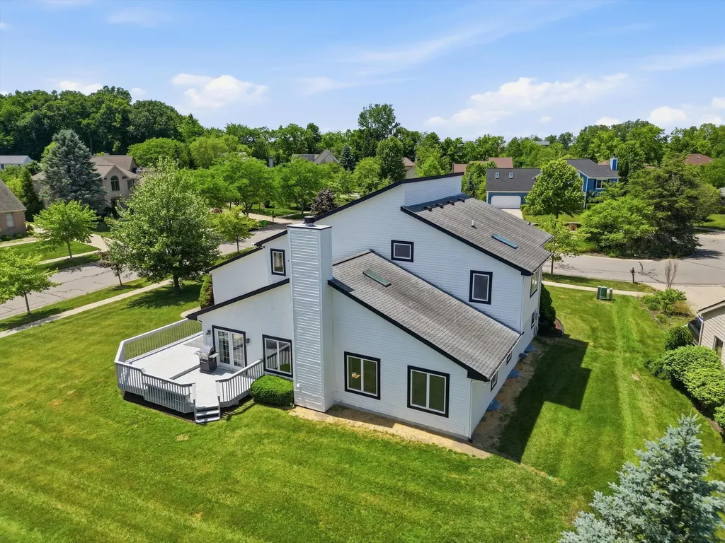 1657 Wake Robin Court Scio Township MI 48103