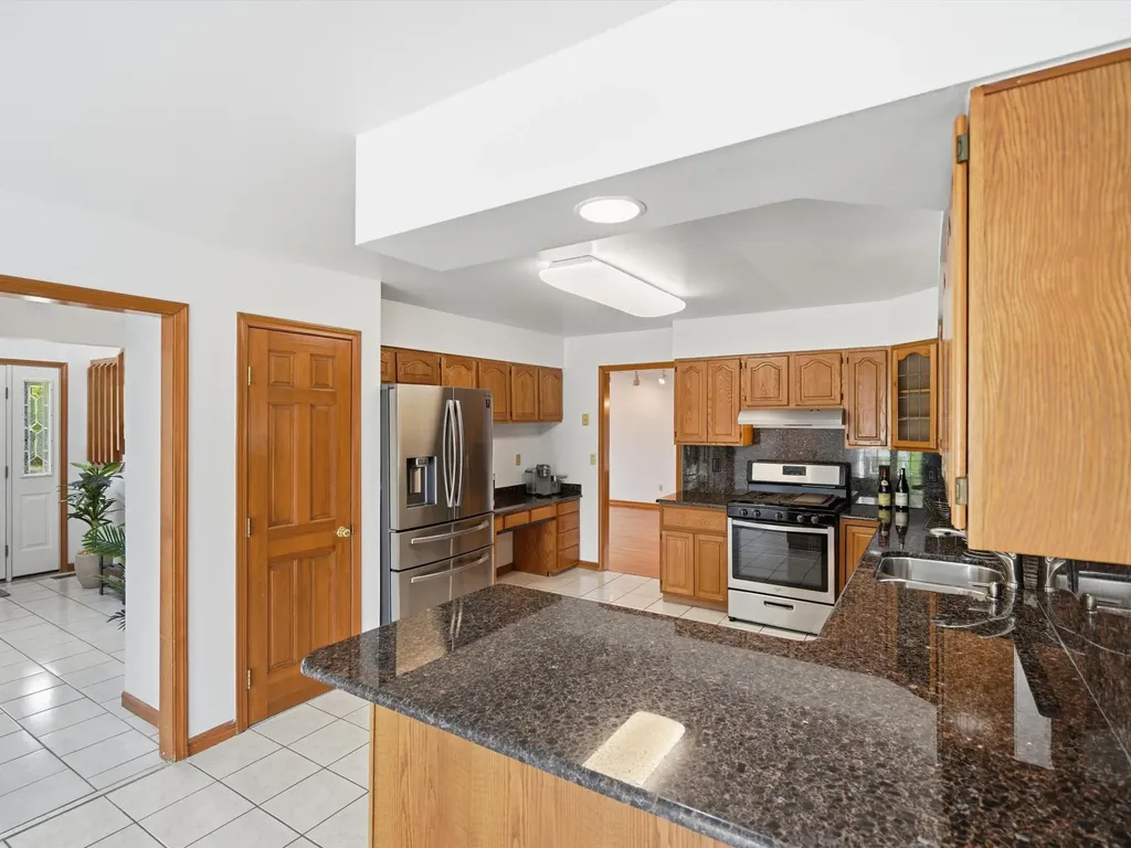 1657 Wake Robin Court Scio Township MI 48103