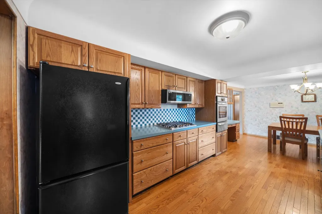 8936 Birchwood Court Berlin Charter Township MI 48166