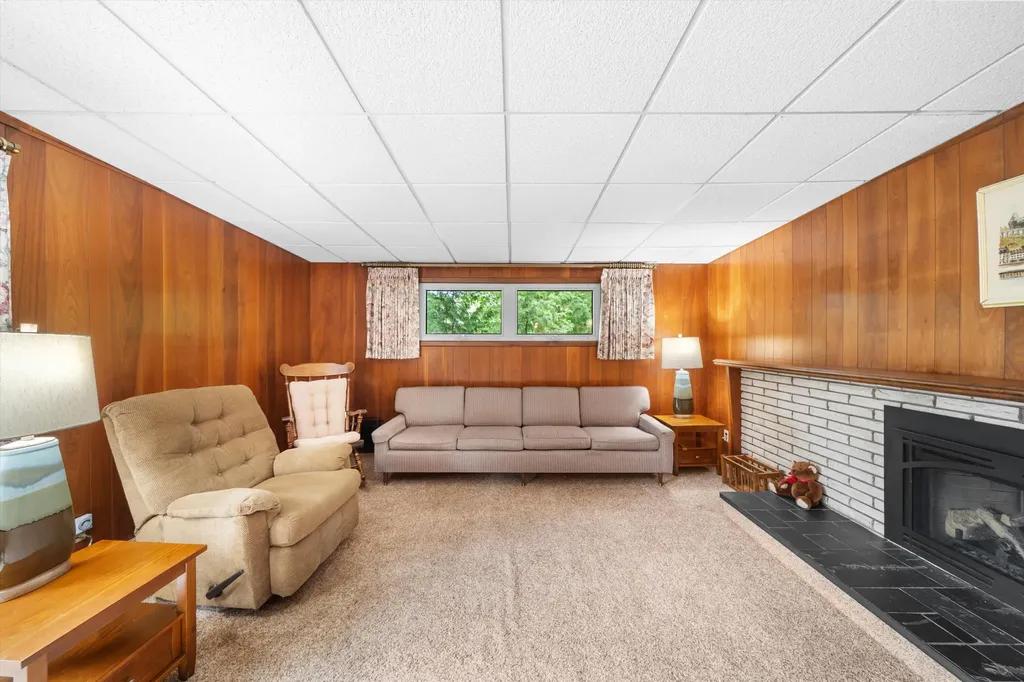 8936 Birchwood Court Berlin Charter Township MI 48166