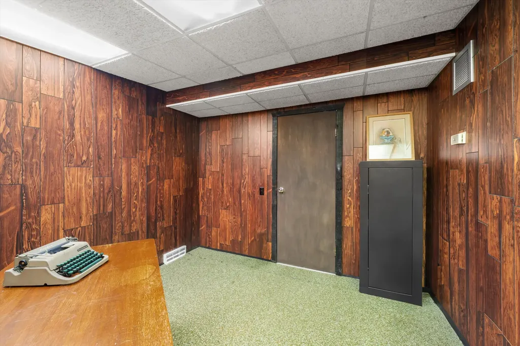 8936 Birchwood Court Berlin Charter Township MI 48166