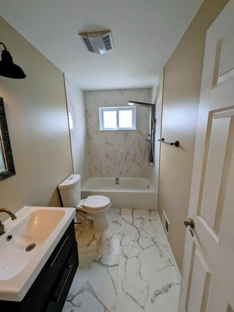 2140 Olive Avenue Lincoln Park City MI 48146