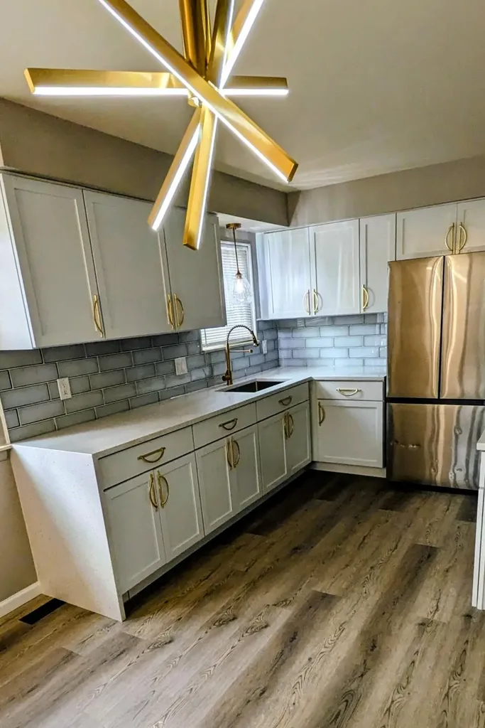 2140 Olive Avenue Lincoln Park City MI 48146