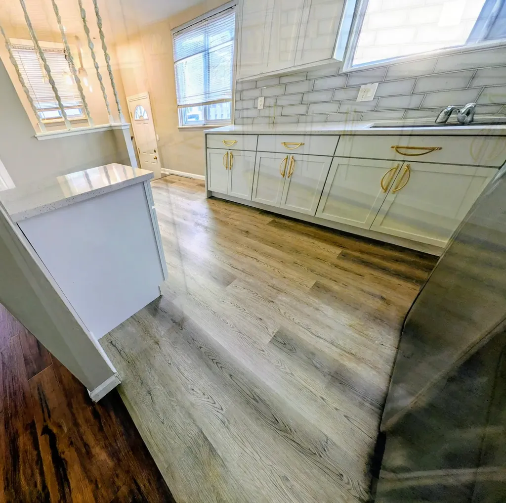 2140 Olive Avenue Lincoln Park City MI 48146