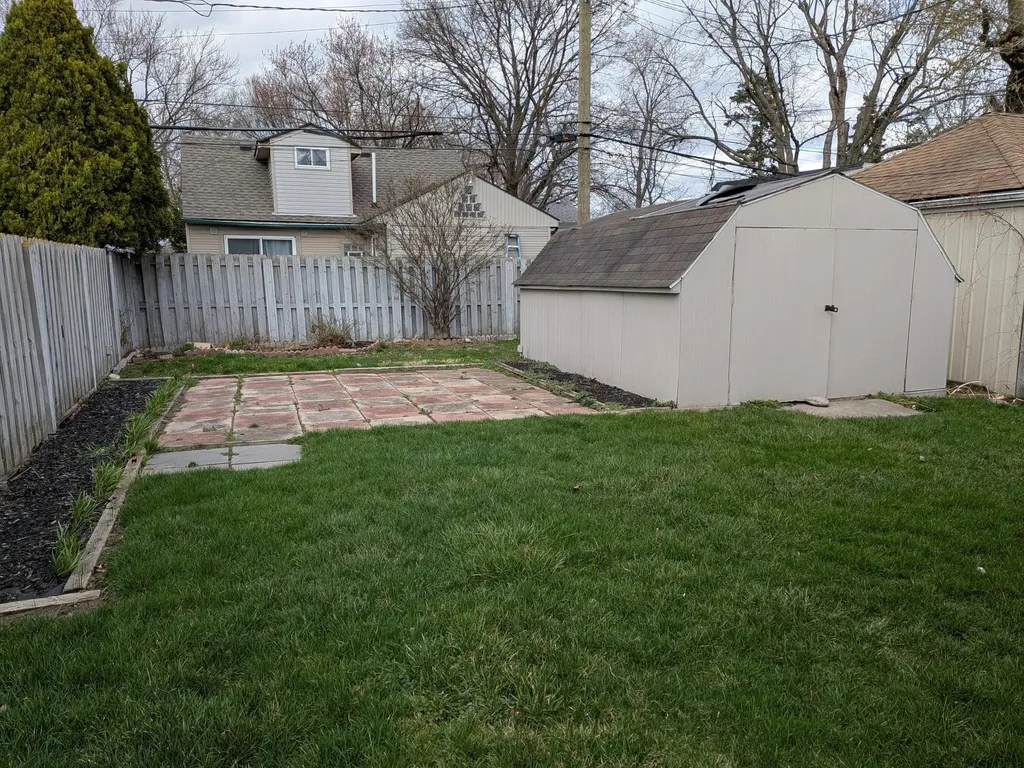2140 Olive Avenue Lincoln Park City MI 48146
