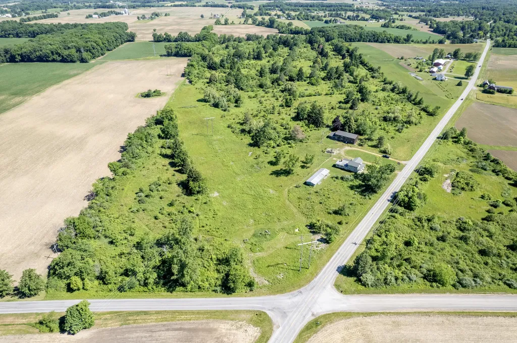 11064 Macon Highway Macon Township MI 49286