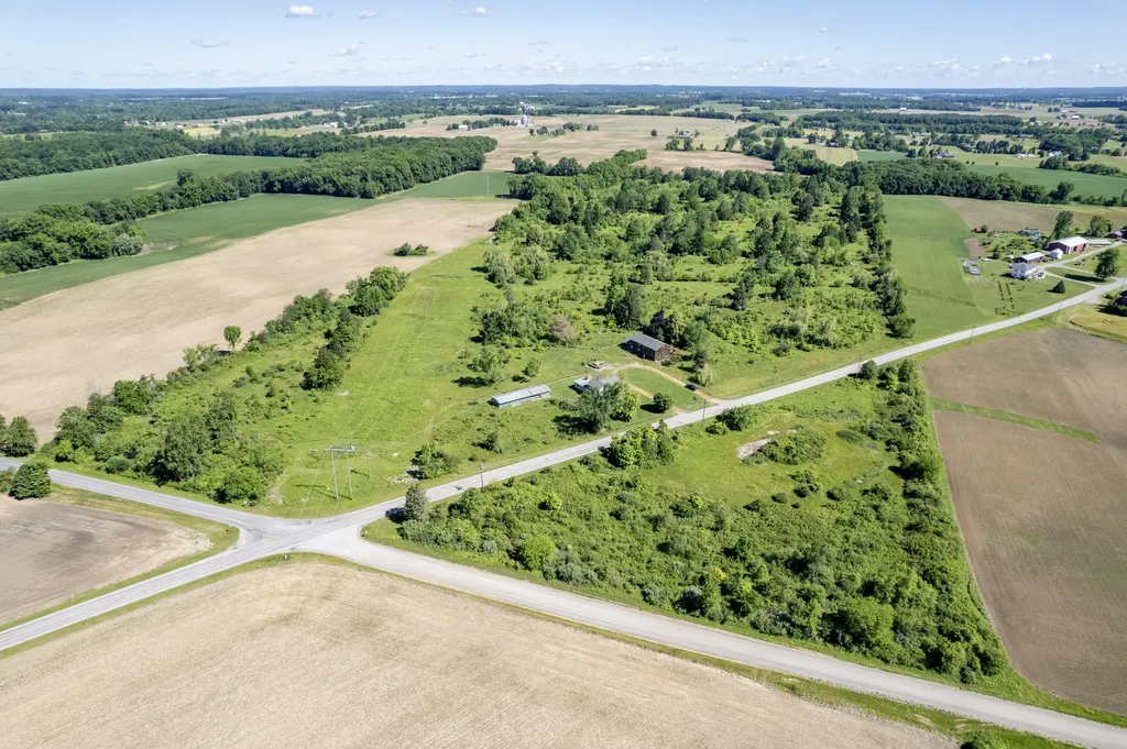 11064 Macon Highway Macon Township MI 49286