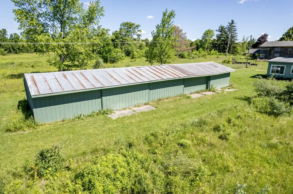 11064 Macon Highway Macon Township MI 49286