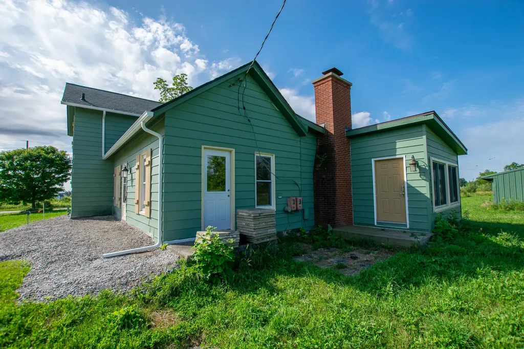 11064 Macon Highway Macon Township MI 49286