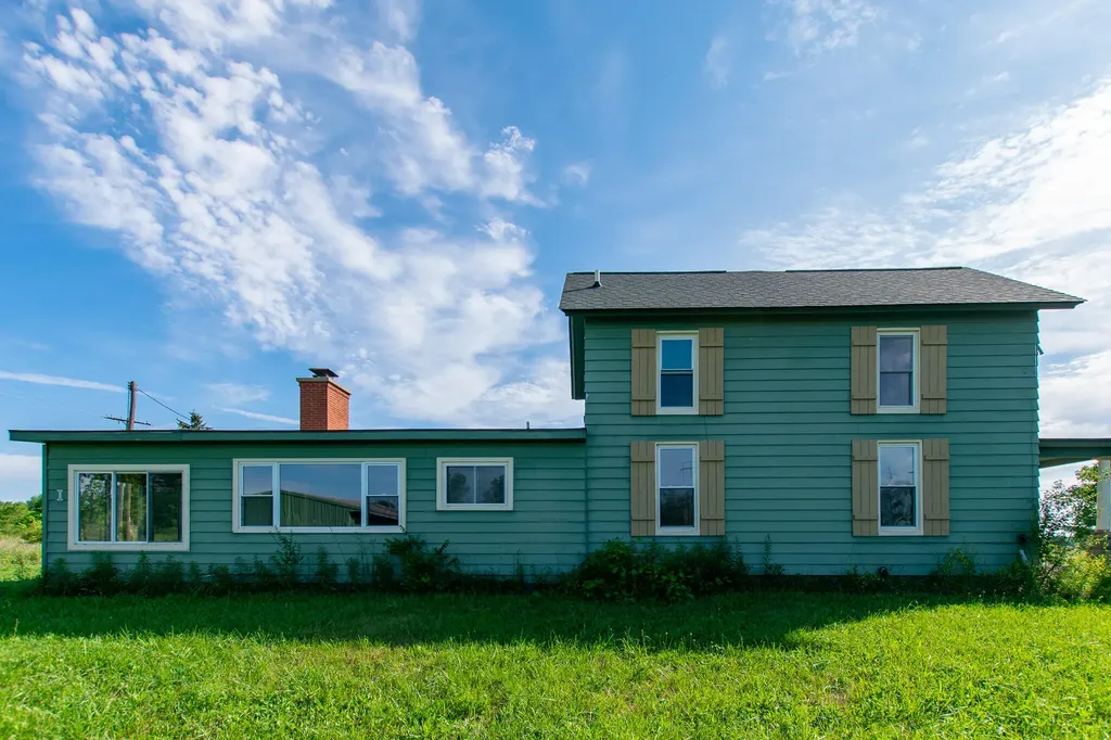 11064 Macon Highway Macon Township MI 49286
