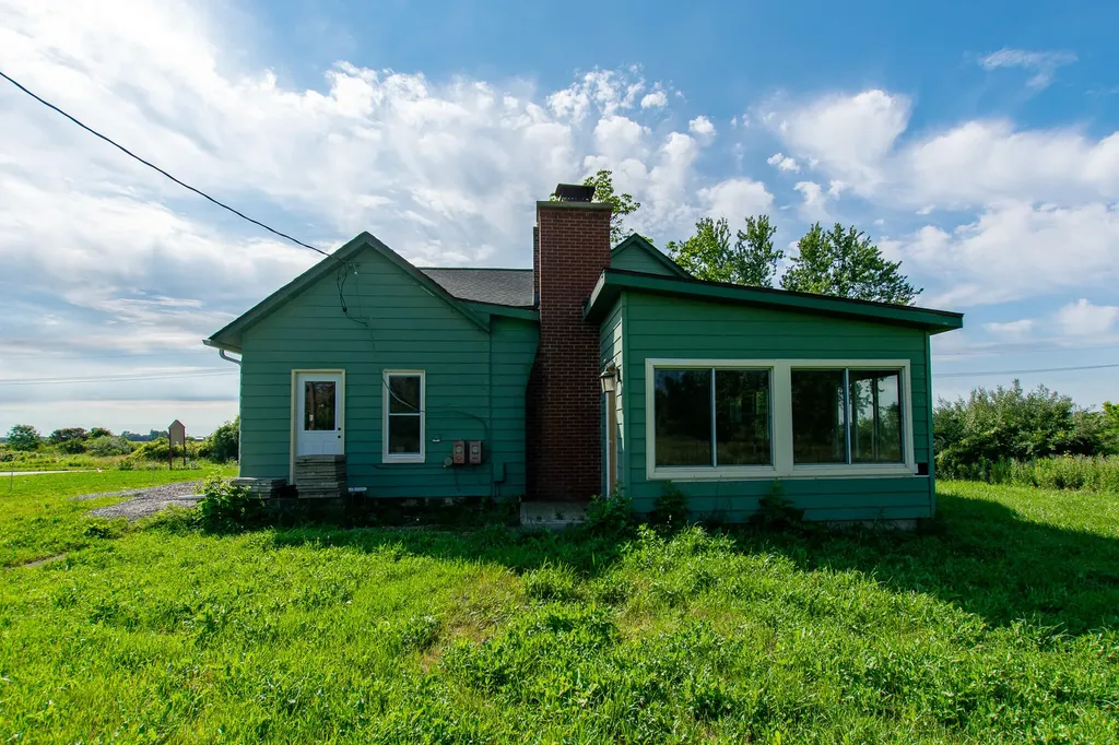 11064 Macon Highway Macon Township MI 49286