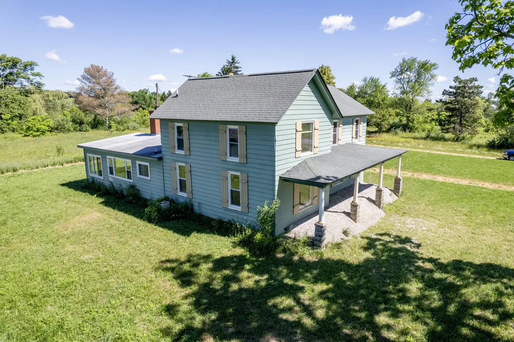 11064 Macon Highway Macon Township MI 49286
