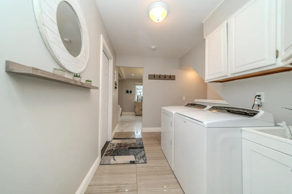 44442 Cape Cod Way Canton Charter Township MI 48187