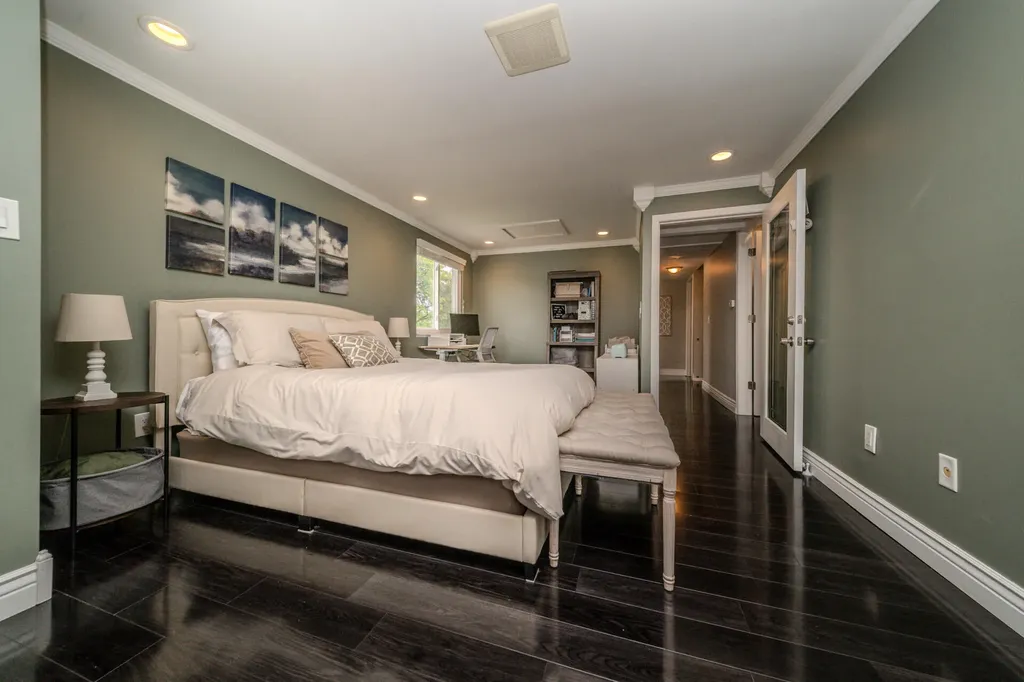 44442 Cape Cod Way Canton Charter Township MI 48187