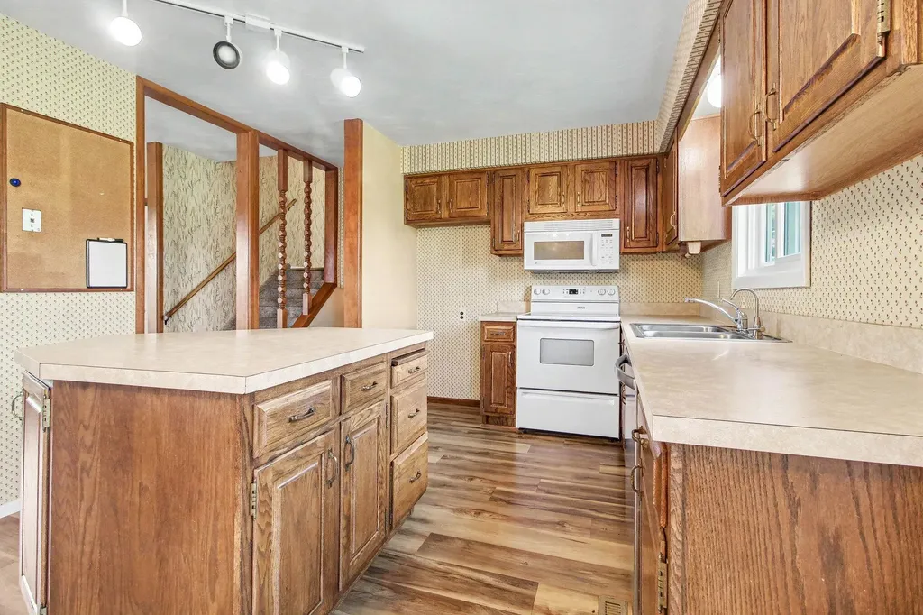 5601 Dexter Pinckney Road Dexter Township MI 48130