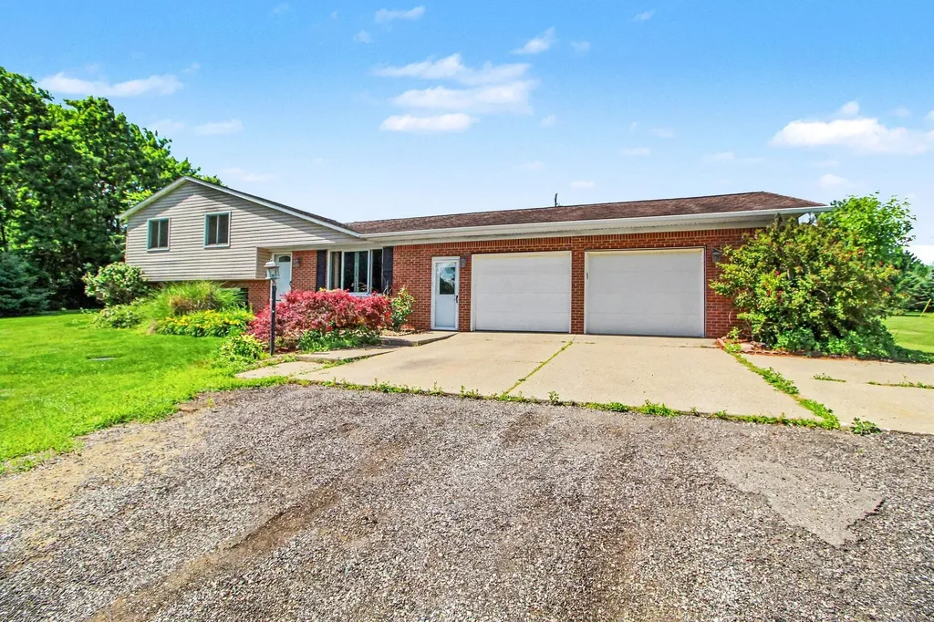 5601 Dexter Pinckney Road Dexter Township MI 48130