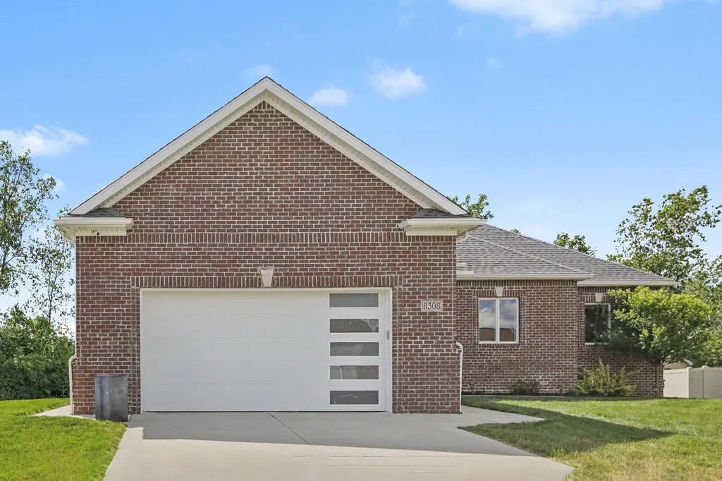 8308 Jack Pine Circle Augusta Charter Township MI 48197