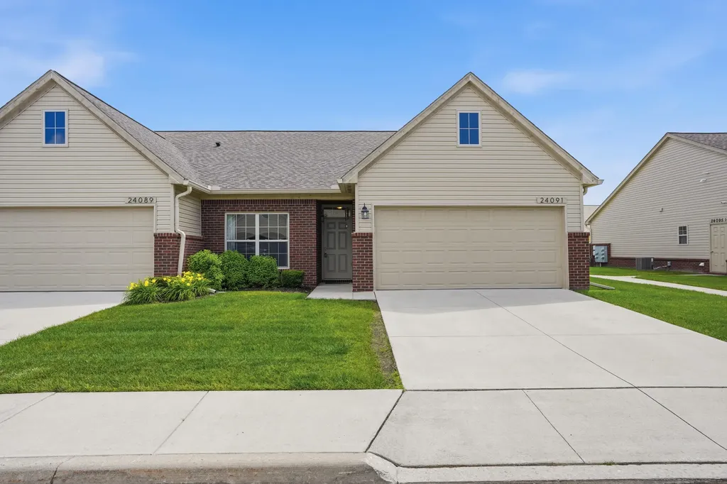 24091 Hemlock Drive Woodhaven City MI 48134