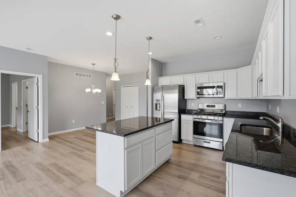 24091 Hemlock Drive Woodhaven City MI 48134