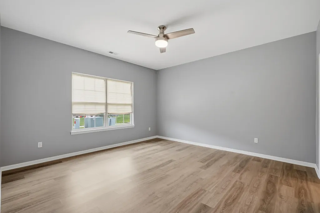 24091 Hemlock Drive Woodhaven City MI 48134
