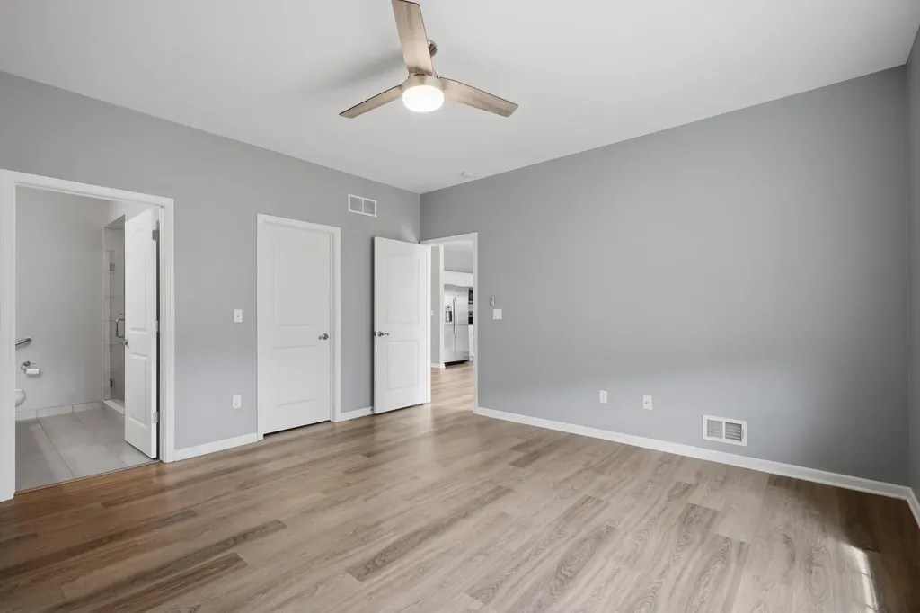 24091 Hemlock Drive Woodhaven City MI 48134