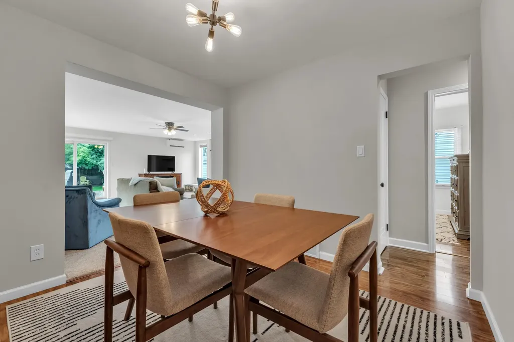 3627 Hunter Avenue Royal Oak City MI 48073
