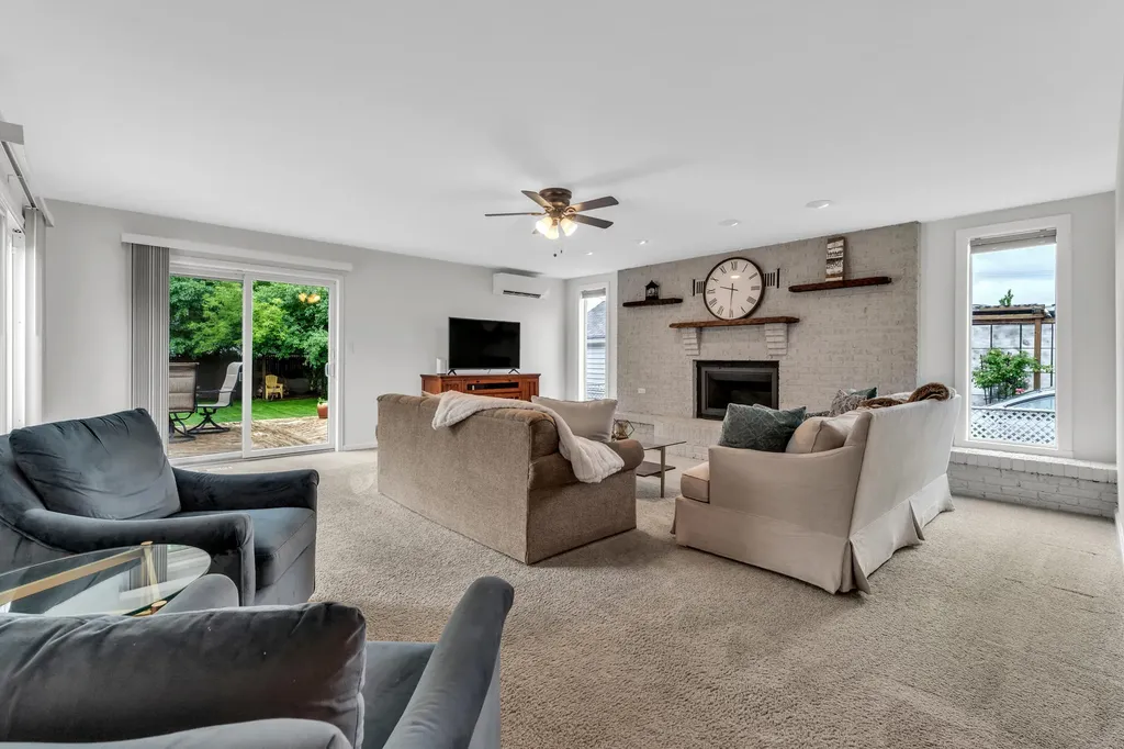 3627 Hunter Avenue Royal Oak City MI 48073