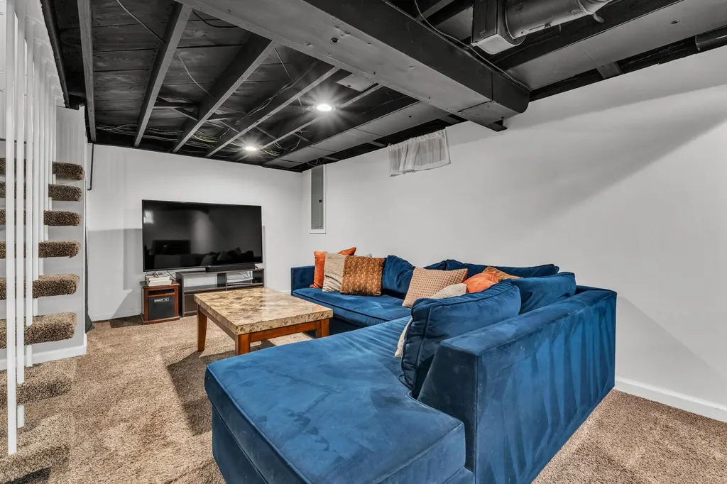 3627 Hunter Avenue Royal Oak City MI 48073