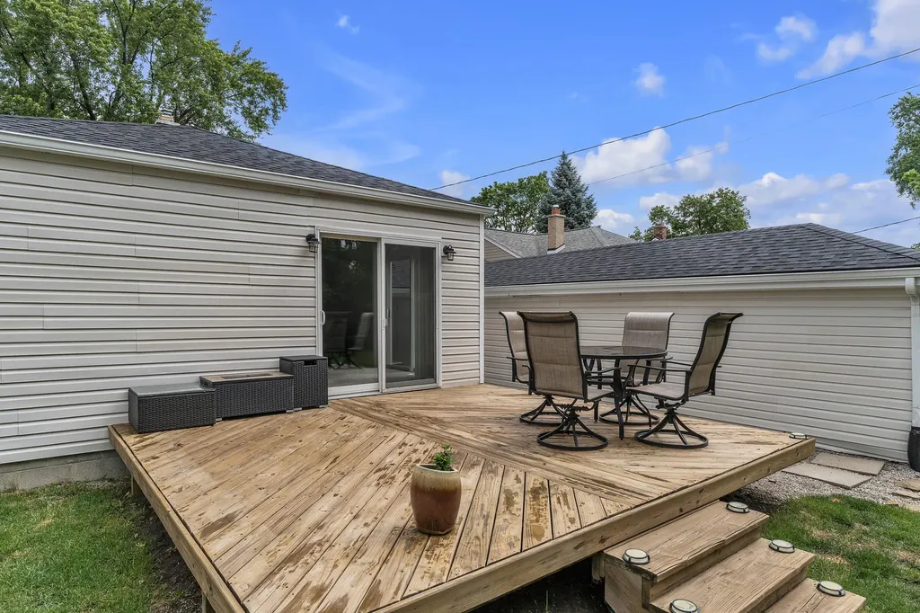 3627 Hunter Avenue Royal Oak City MI 48073