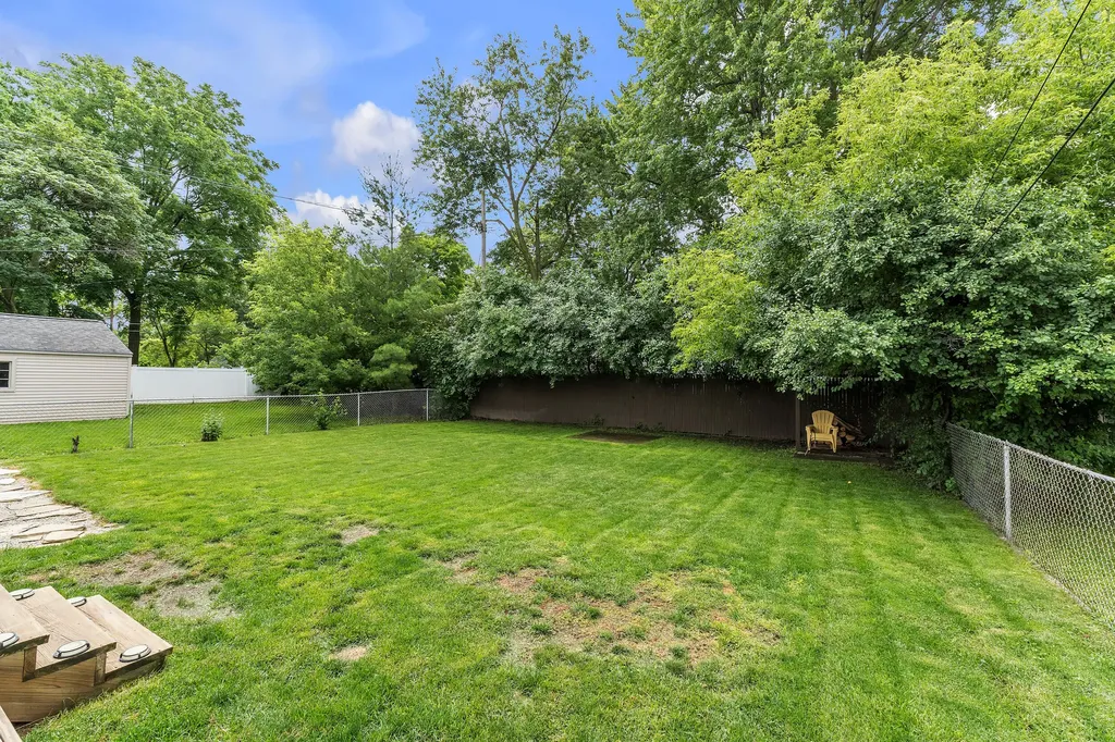 3627 Hunter Avenue Royal Oak City MI 48073