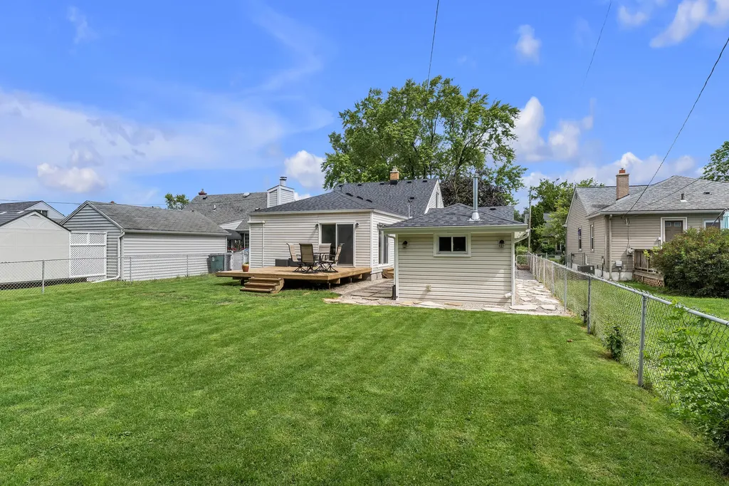 3627 Hunter Avenue Royal Oak City MI 48073