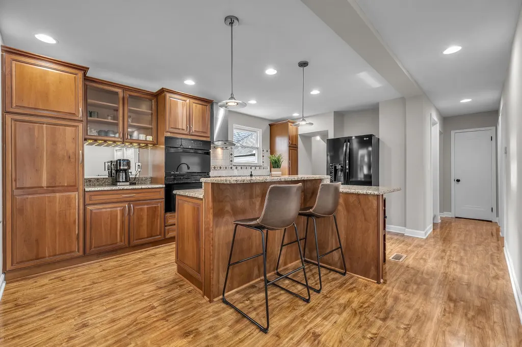 3627 Hunter Avenue Royal Oak City MI 48073