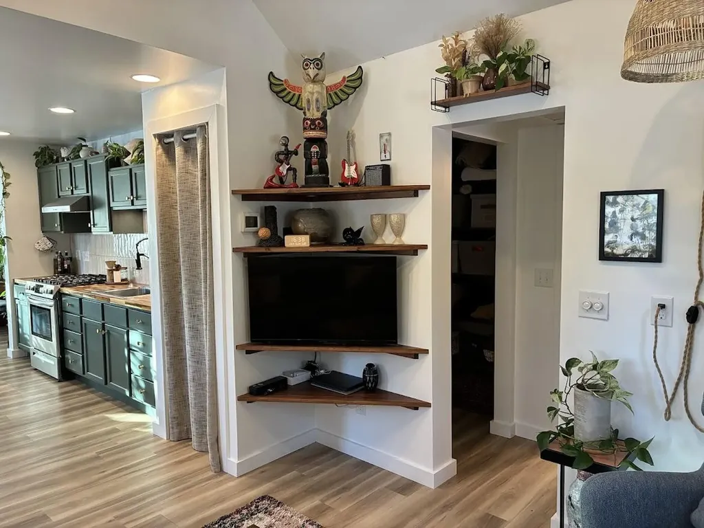 685 S Wagner Road Ann Arbor City MI 48103