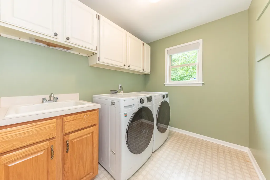 5542 Deer Run Lane Webster Township MI 48130
