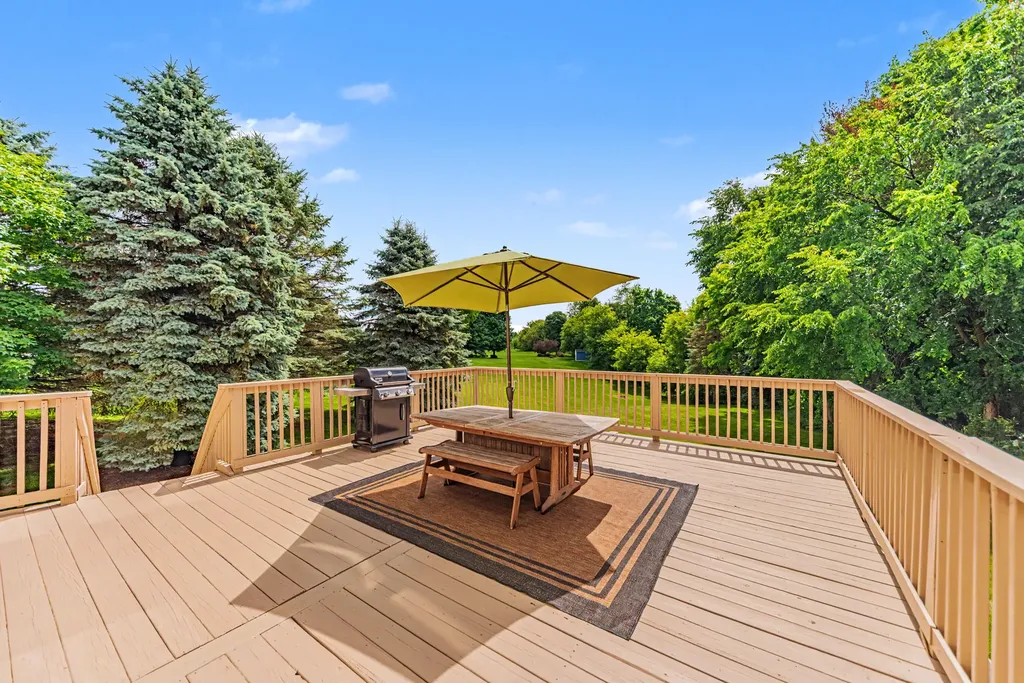 5542 Deer Run Lane Webster Township MI 48130