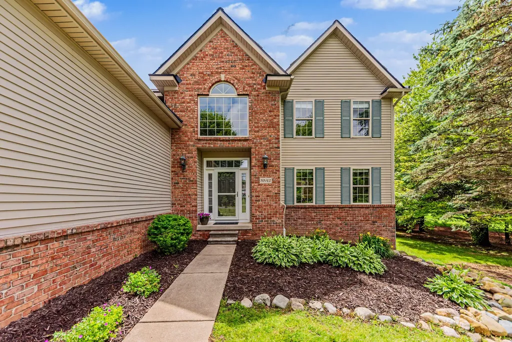 5542 Deer Run Lane Webster Township MI 48130