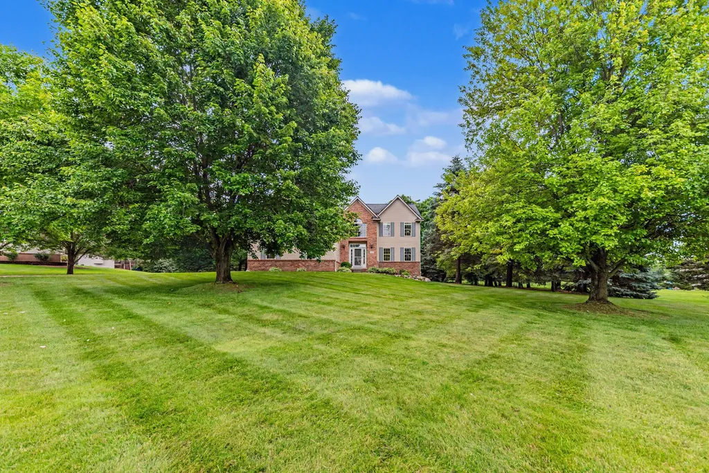 5542 Deer Run Lane Webster Township MI 48130